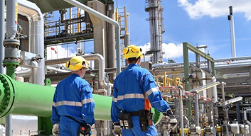 Innovative Boiler Manufacturing: Driving Efficiency & Compliance